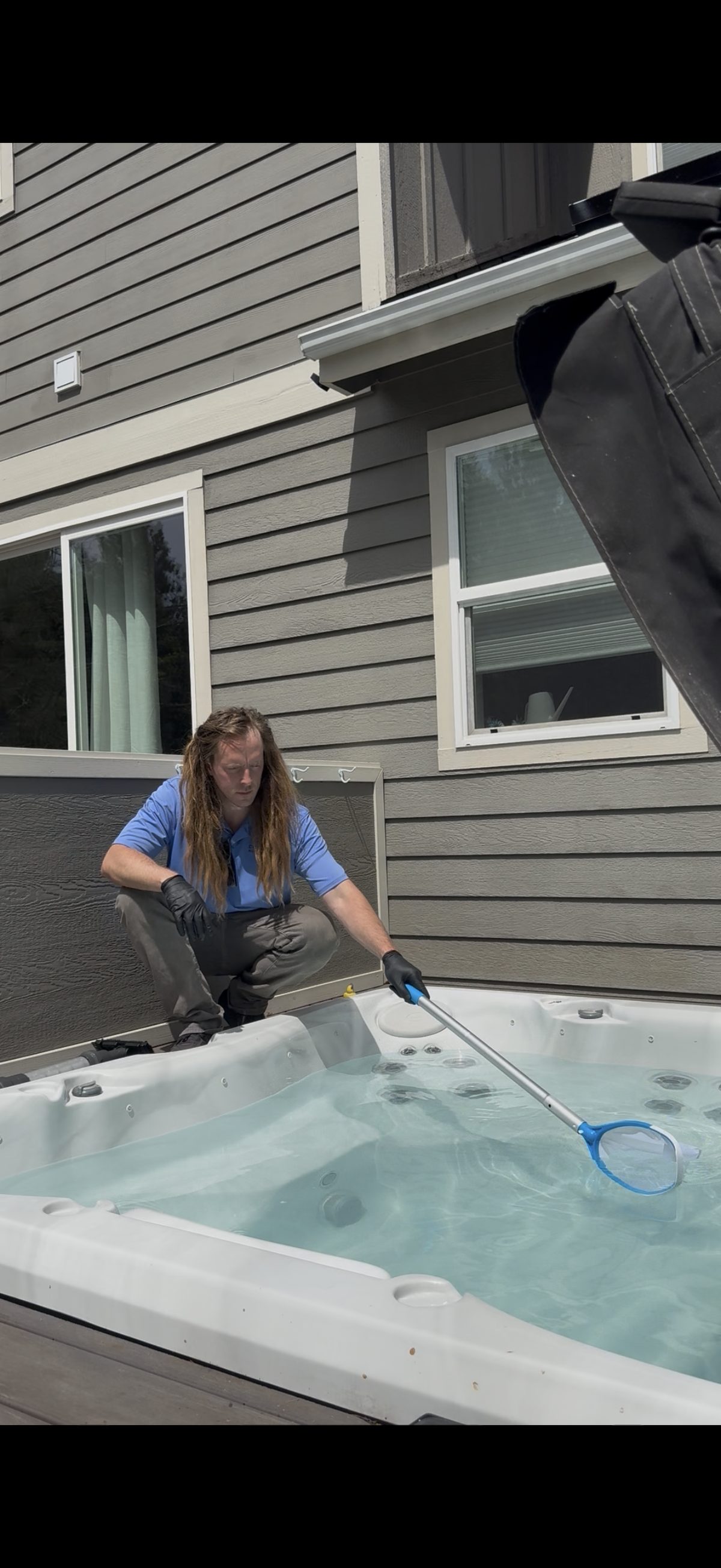 Hot tub skimming and surface cleaning by Deschutes Hot Tub Care